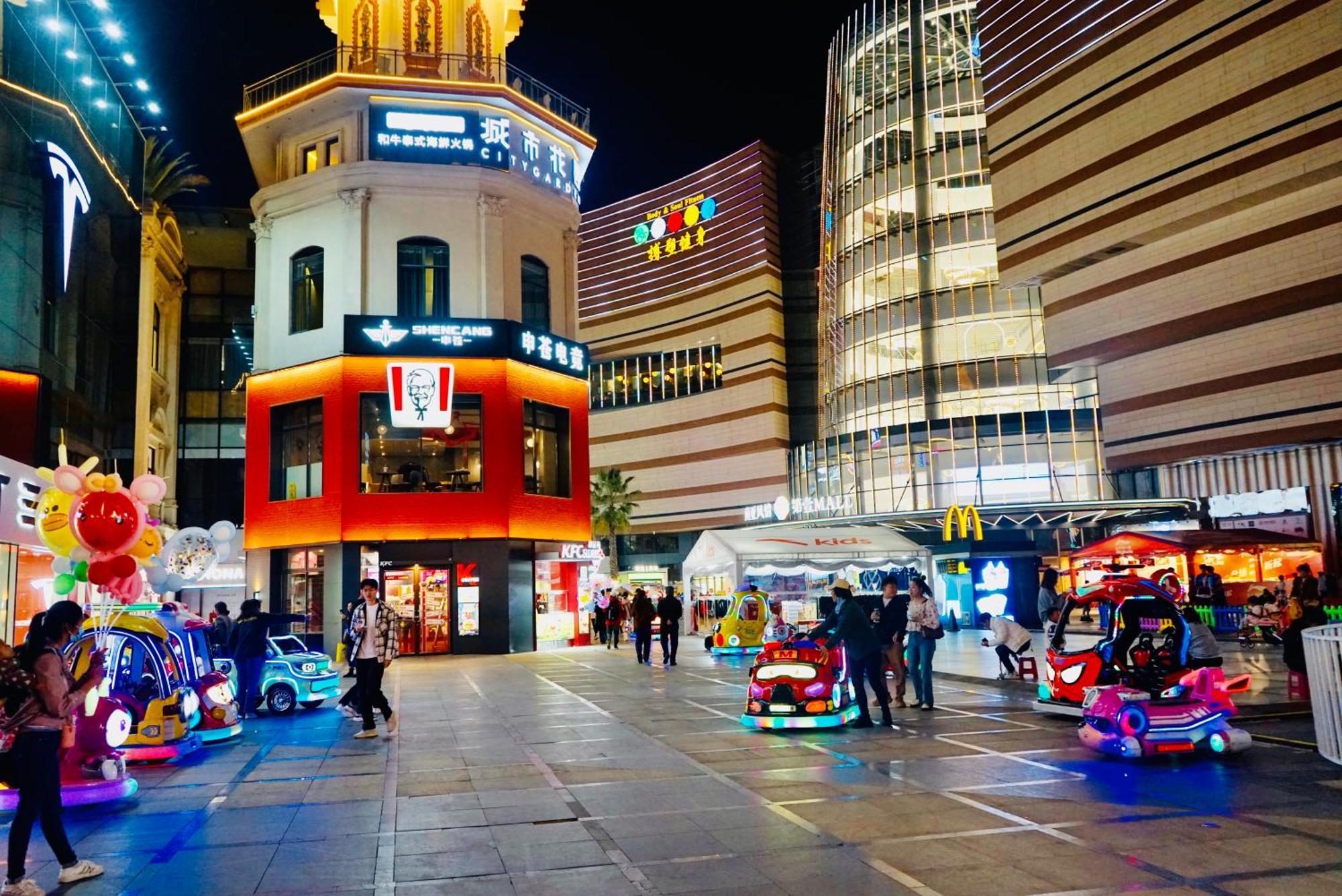 Kunming Dianchi Mideel International Apartment - South Asian Style Fuhai Metro Экстерьер фото